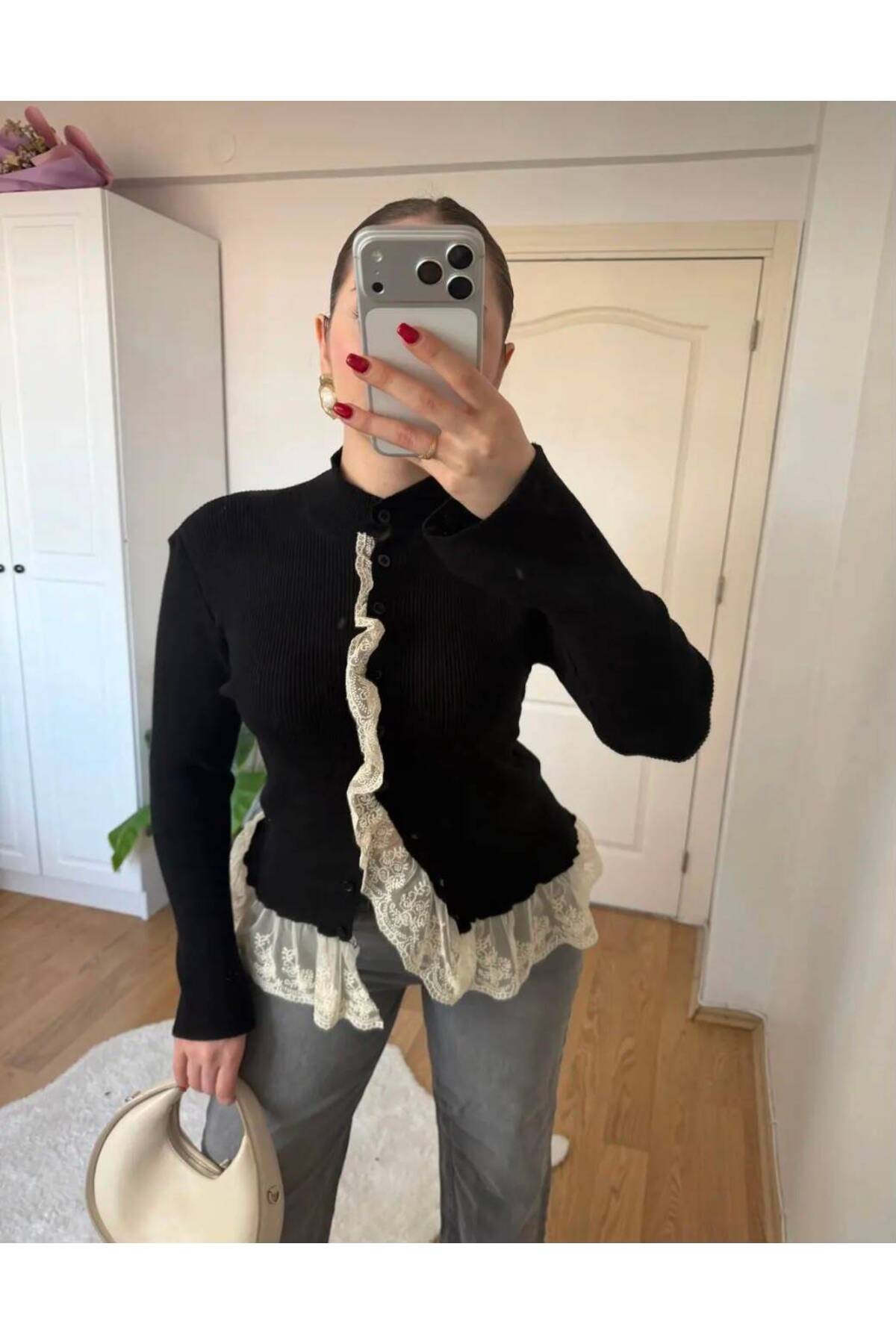 sovl Dantel Detaylı Siyah Hırka görsel 4