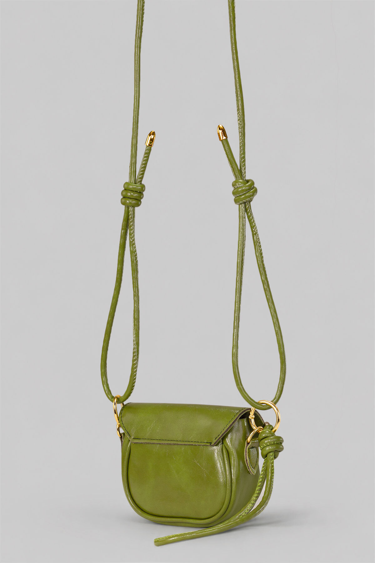Housebags Avokado Yeşili Kapaklı Micro Kadın Omuz ve Çapraz Askılı Çanta, Ayarlanabilir İpli Askılı, Gold Metal Detaylı, görsel 4