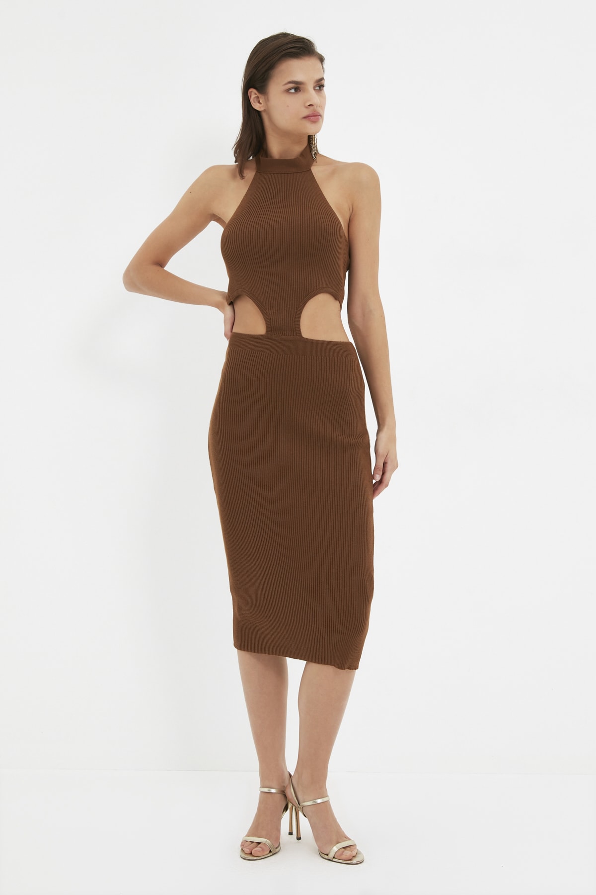 Trendyol Collection Kleid Braun Bodycon Fast ausverkauft