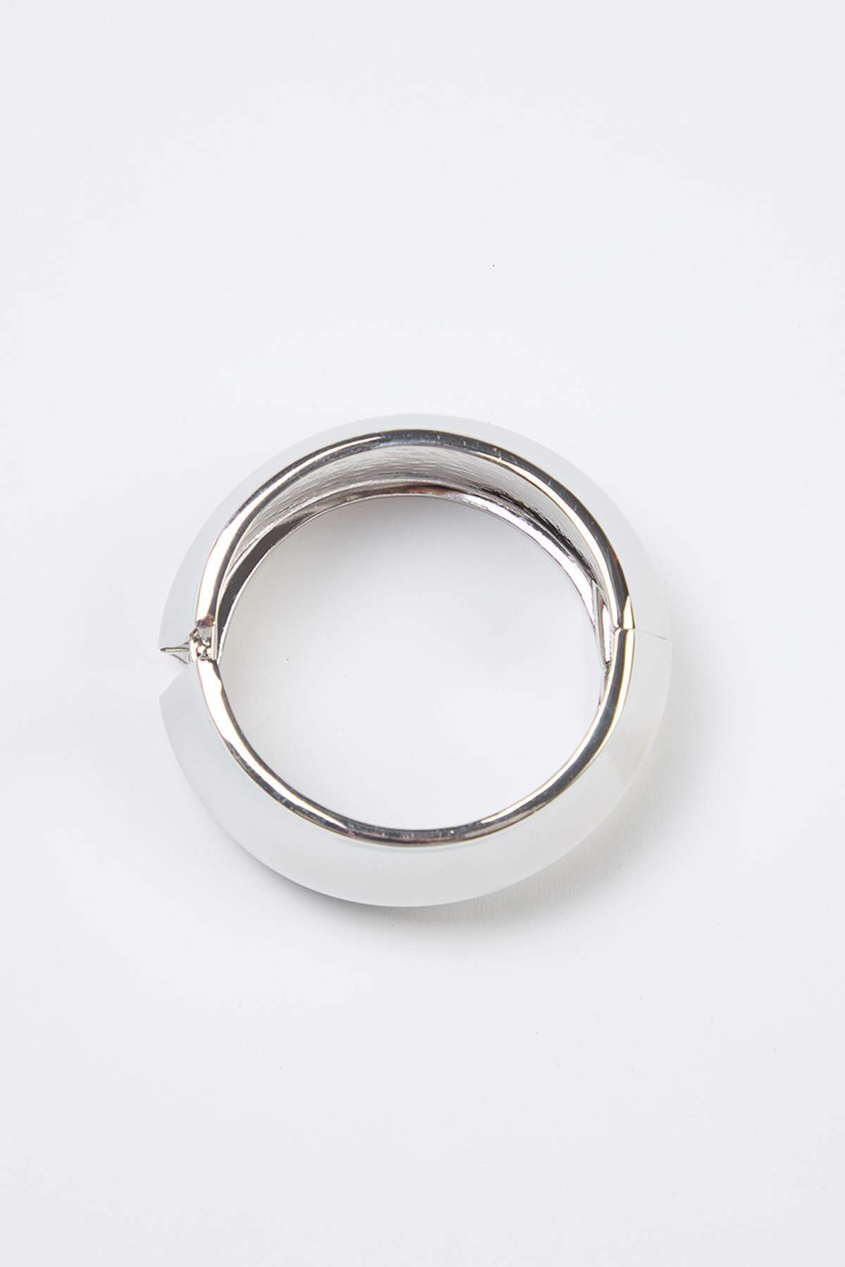 metal-womens-thick-bracelet-takss26iz00001