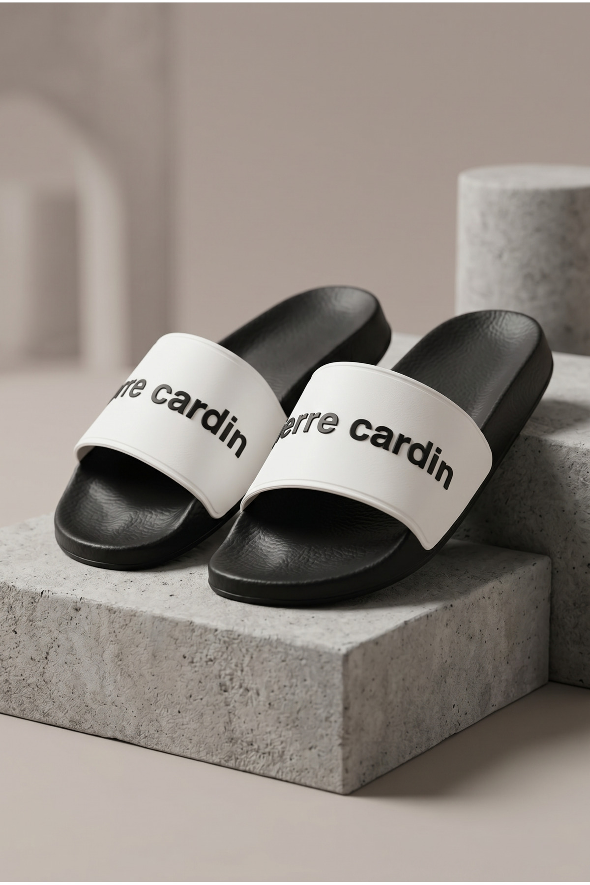Pierre Cardin Siyah Beyaz Günlük Plaj Havuz Genel Kullanım Erkek Terlik PC-7435 görsel 3