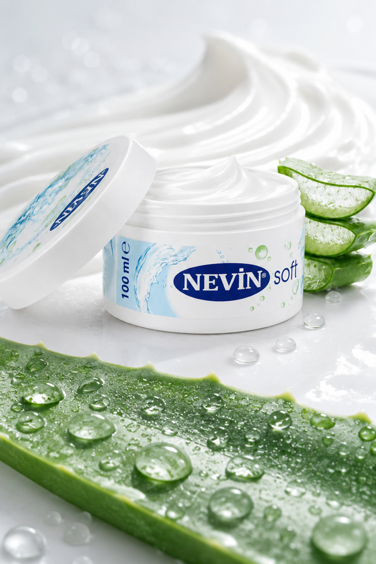 Soft Nemlendirici Bakım Kremi, Aloe Veralı, Hızlı Emilim, Su Bazlı, 100ml, El Yüz Vücut — 0062 — تصویر 2 از 3