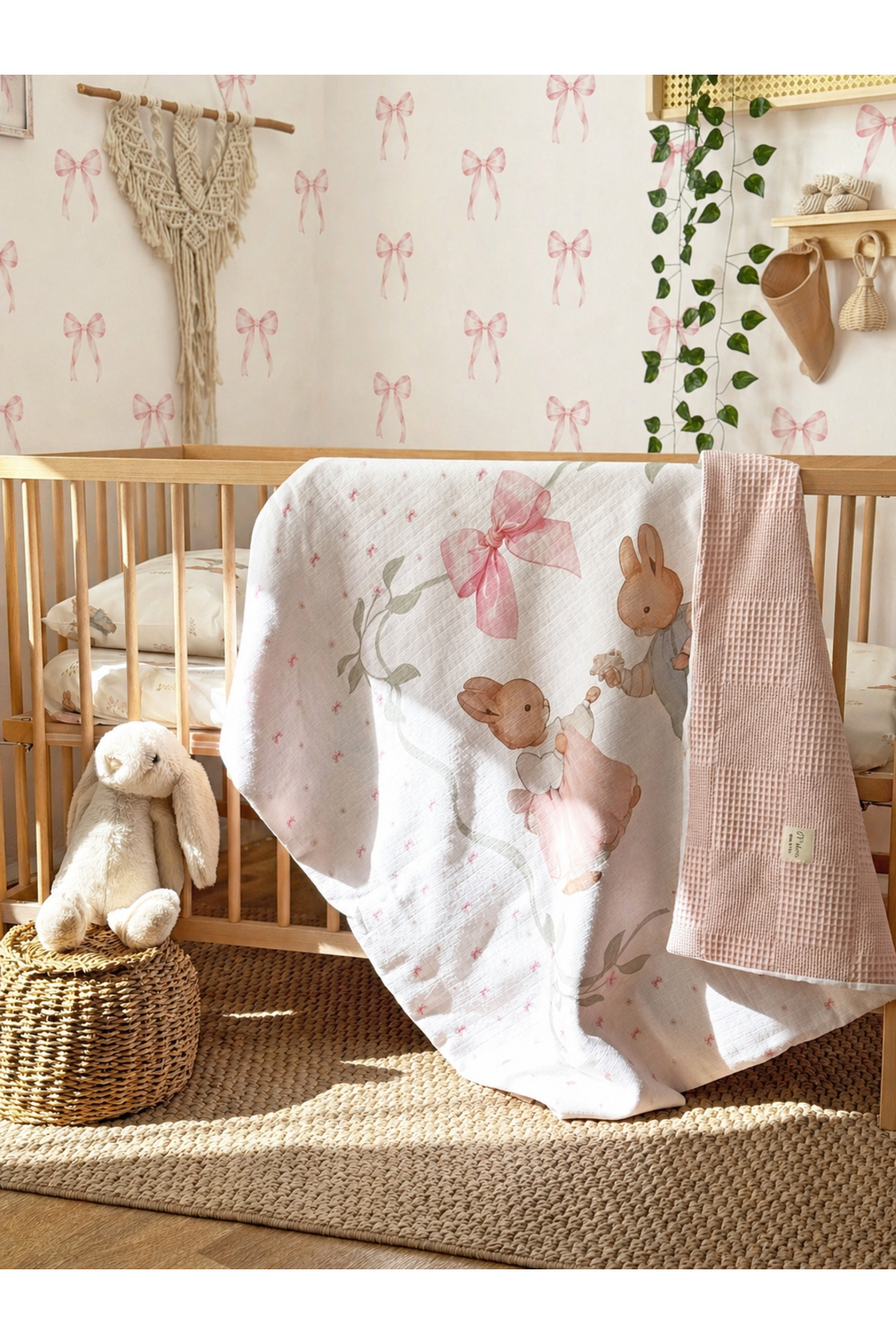 100% Cotton Double Sided Baby Blanket 100x100 cm Soft Cotton Baby Blanket with Gift Pouch