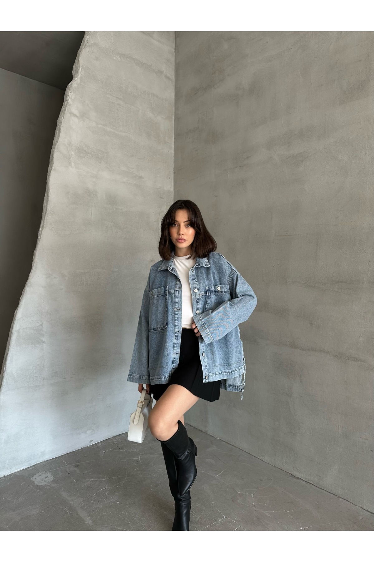 Esra Butik78 Açık Mavi Yıkamalı Oversize Kot Ceket Çift Cepli Salaş Denim Ceket