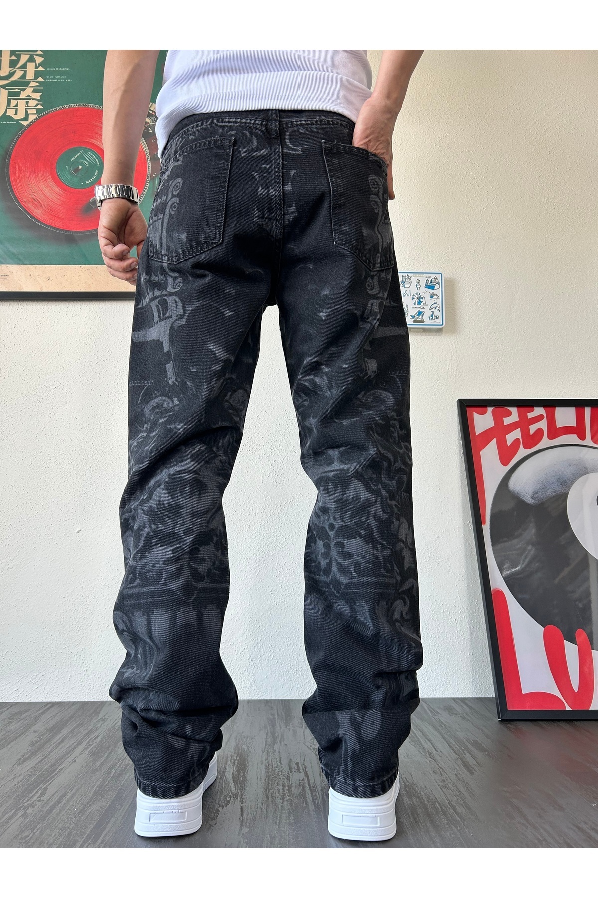 Shadow Tiger Full Desenli Siyah Loose Fit Jean — مشکی TYC878092B1145D1D10100E00 — تصویر 6 از 6