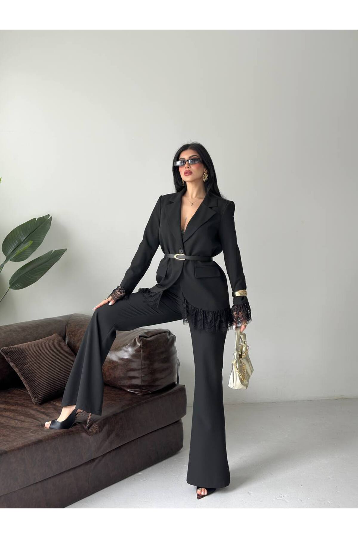 Ensemble Blazer à Détails Dentelle & Pantalon à Pattes d'Éléphant Premium - Görsel 3