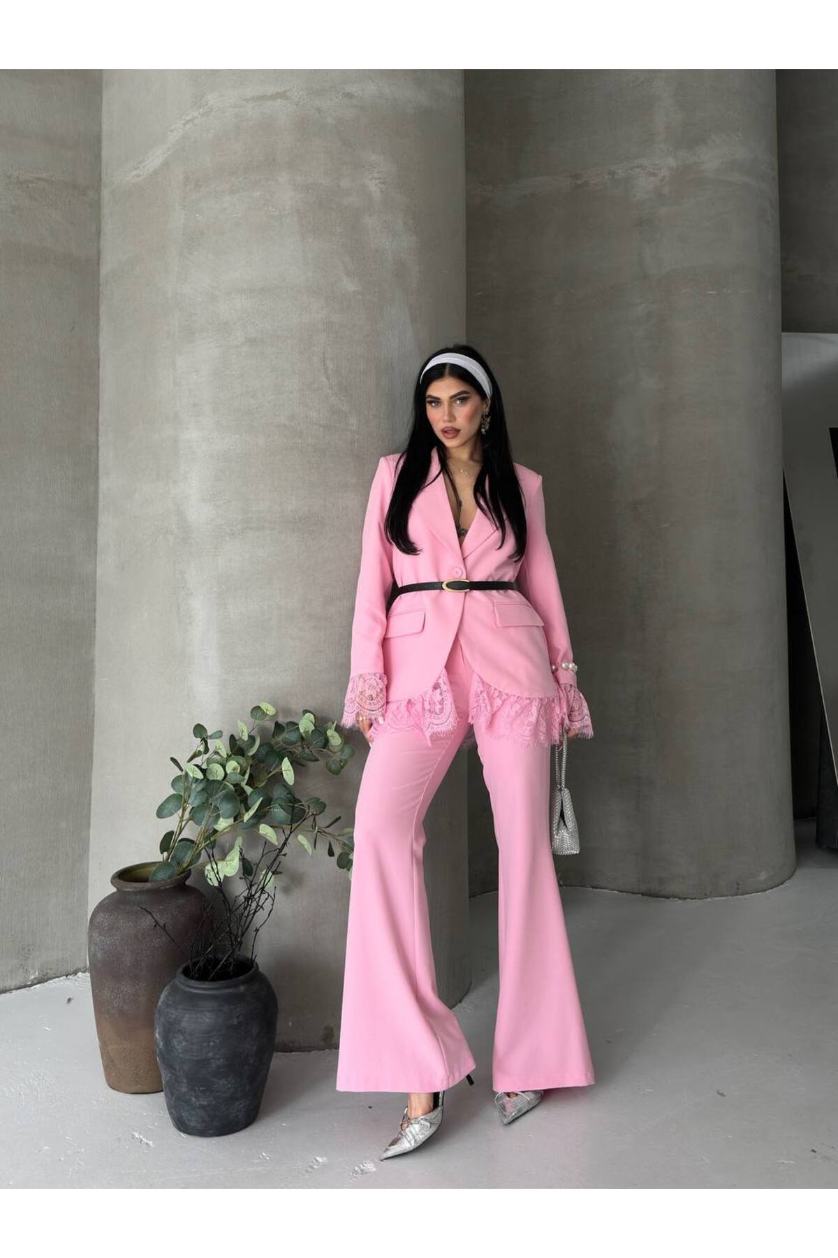 Ensemble Blazer à Détails Dentelle Premium et Pantalon à Pattes d'Éléphant - Görsel 5