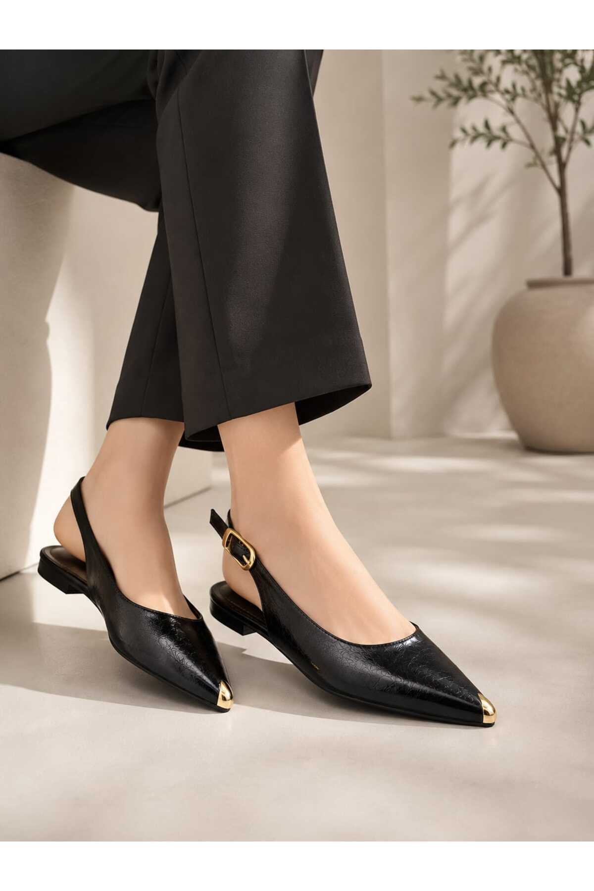 CİMİLİ SHOES Kadın Siyah Kırışık Rugan Metal Burunlu Detay Babet görsel 6