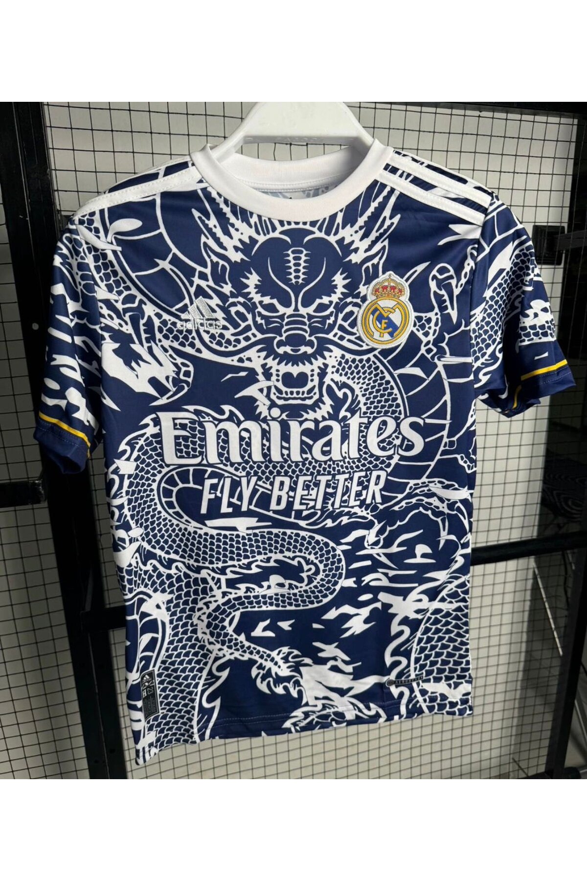 Alaturka Mix Real Madrid isimsiz Dragon Desenli Forması (Jersey
