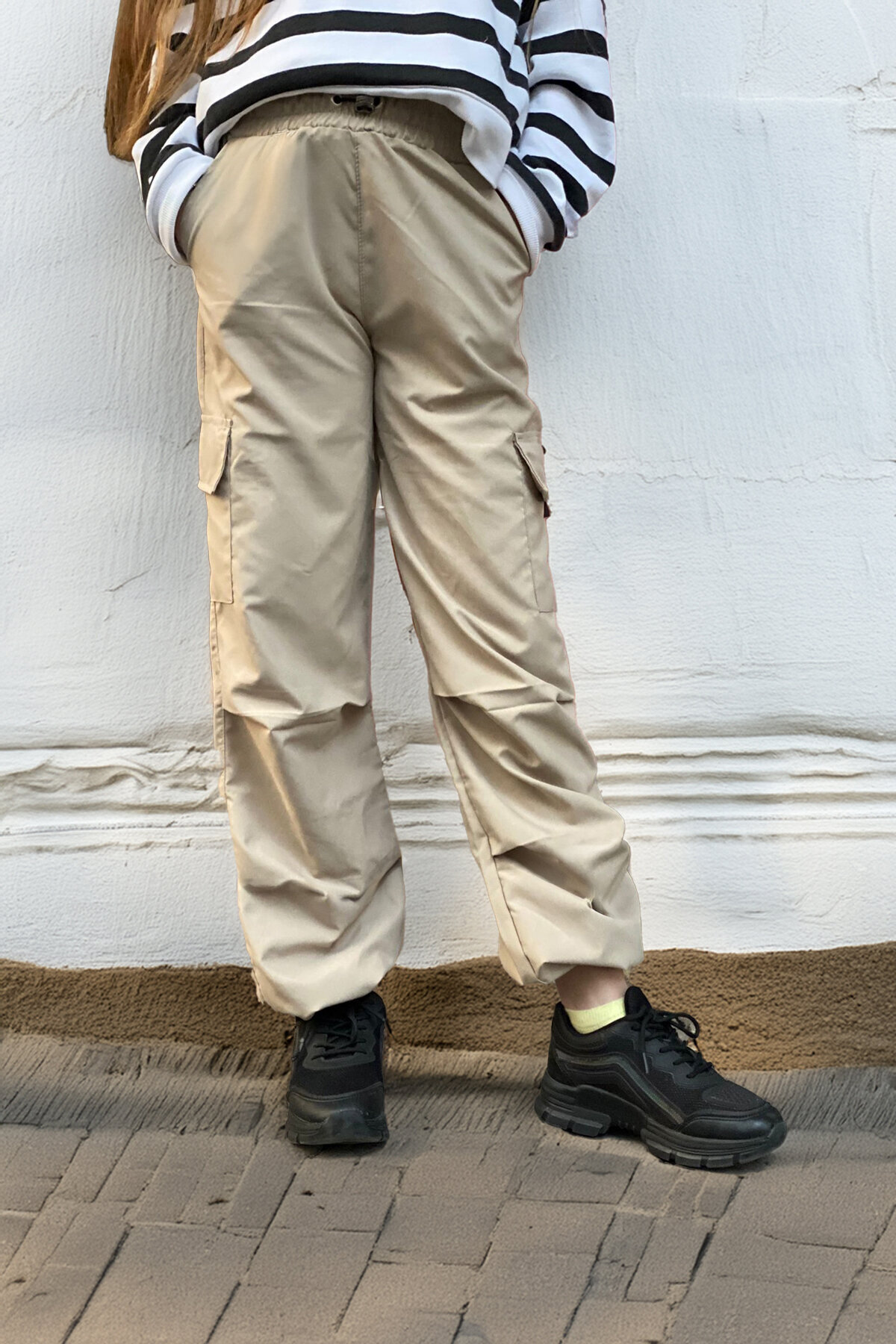 MODANINO Girl's Cargo Pocket Parachute Pants 12685- Trendyol