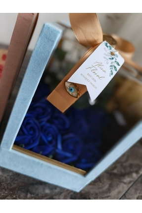 ALINA FLORAL İthal Kutulu Islak Dokulu Premium Mavi Gül Aranjmanı Özel Gün Ta...