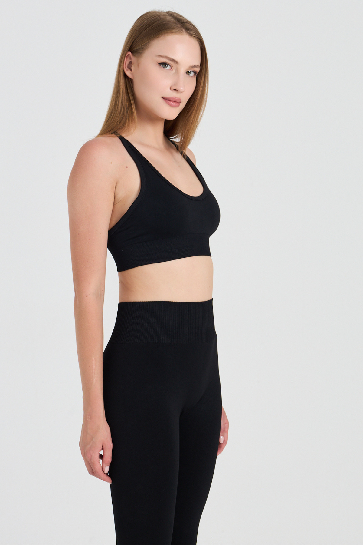 CLOSSHE Kadın Yüksek Bel Push Up Toparlayıcı Dikişsiz Seamless Spor Taytı Yoga Pilates Fitness - Siyah görsel 4