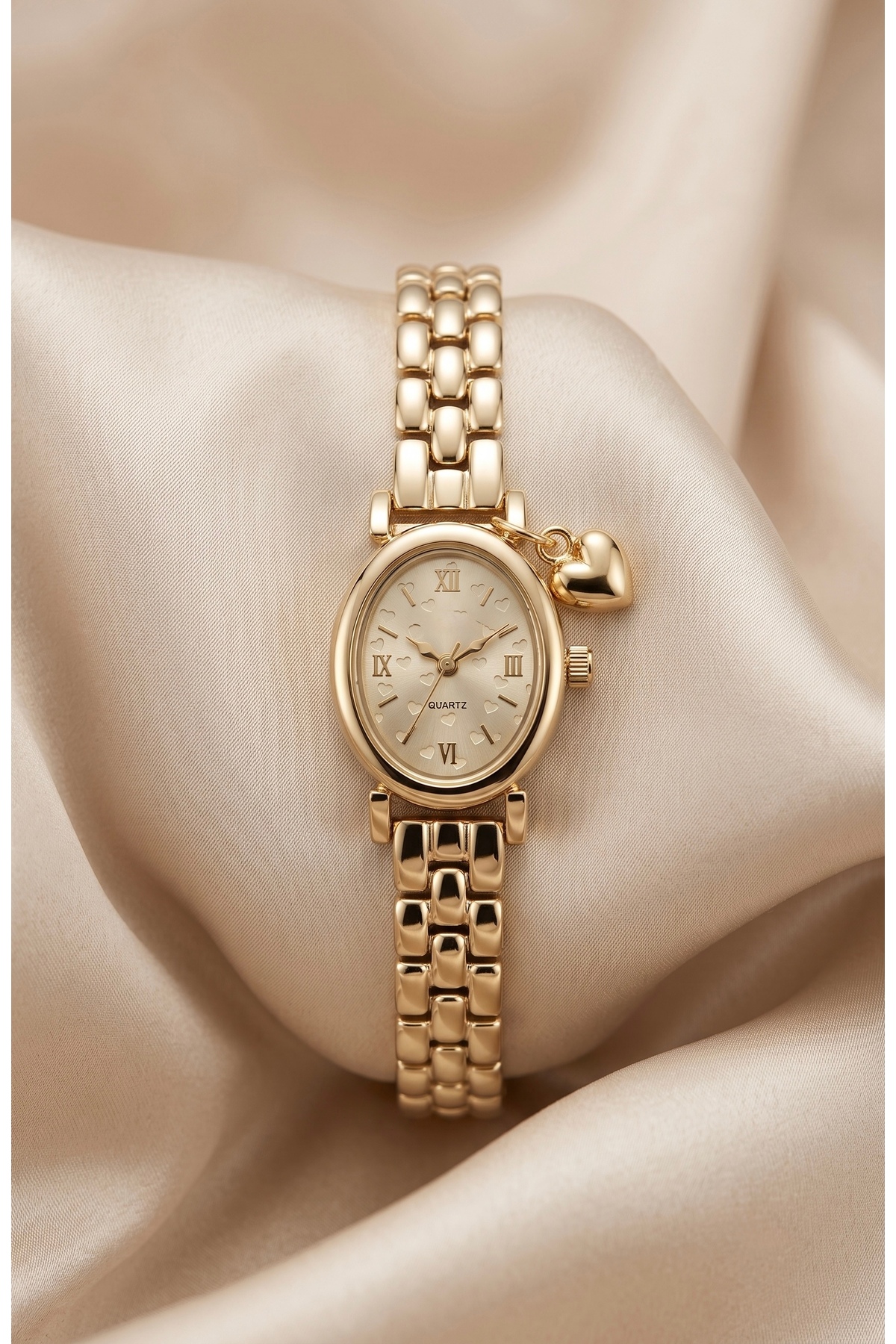 KLISHE Butik Valentin Kadın Çelik Saat Gold Renk Kalp Charm Detaylı Vintage Oval Kasa Old Money Zarif Şık Lüks Kadın Kol Saati | Limited Edition 2026 görsel 4
