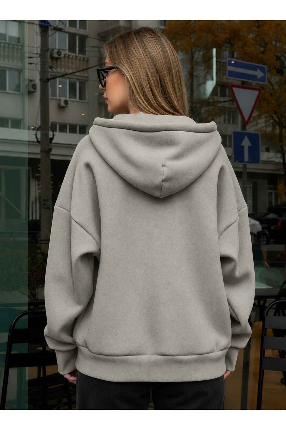 YAKAMEL KADIN OVERSİZE KAPÜŞONLU FERMUARLI HIRKA SWEATSHIRT görsel 3
