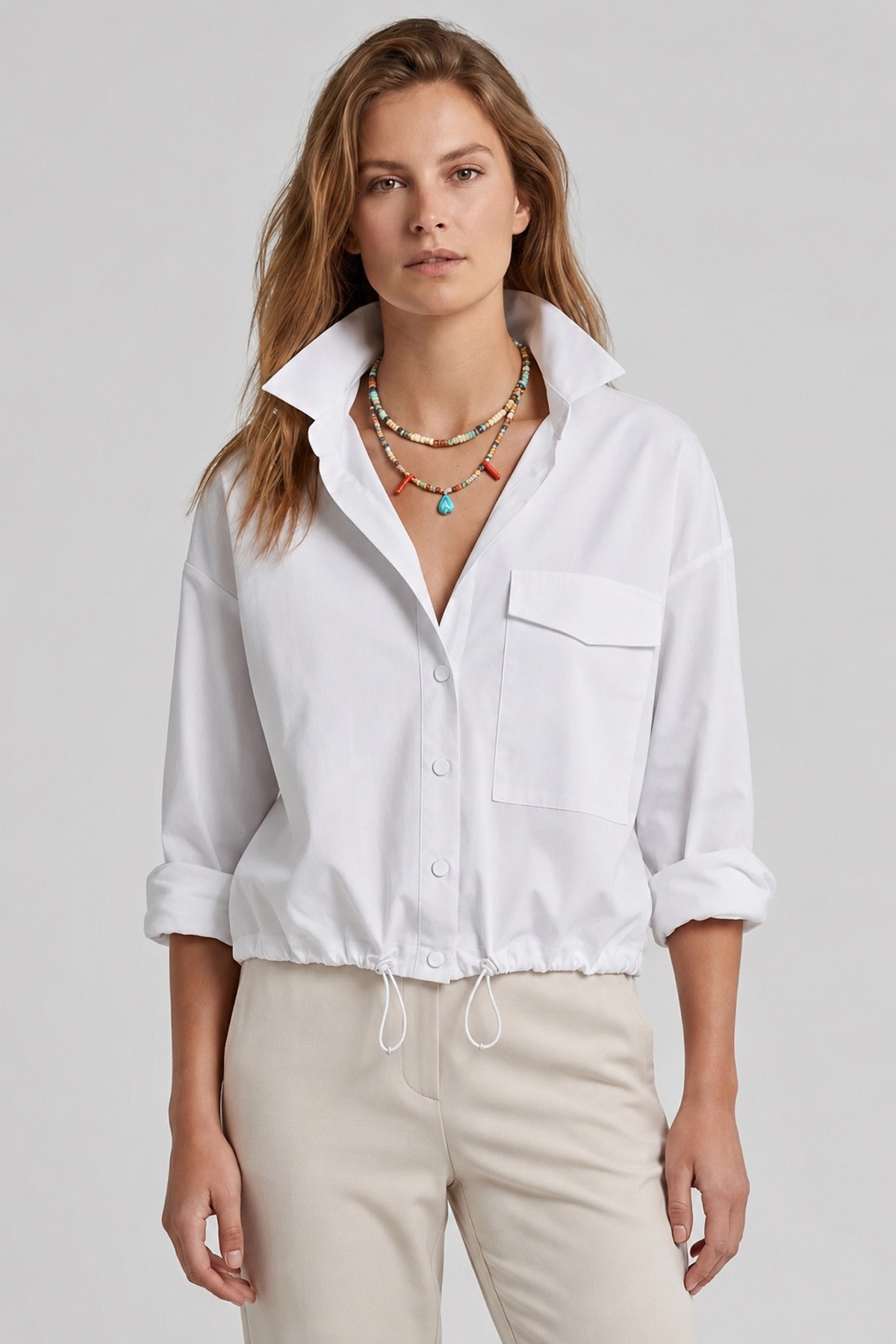 goffra Women's Form-Fitting Snap Shirt with Adjustable Waist, Stylish Comfortable Cut, White W201-K0304-01