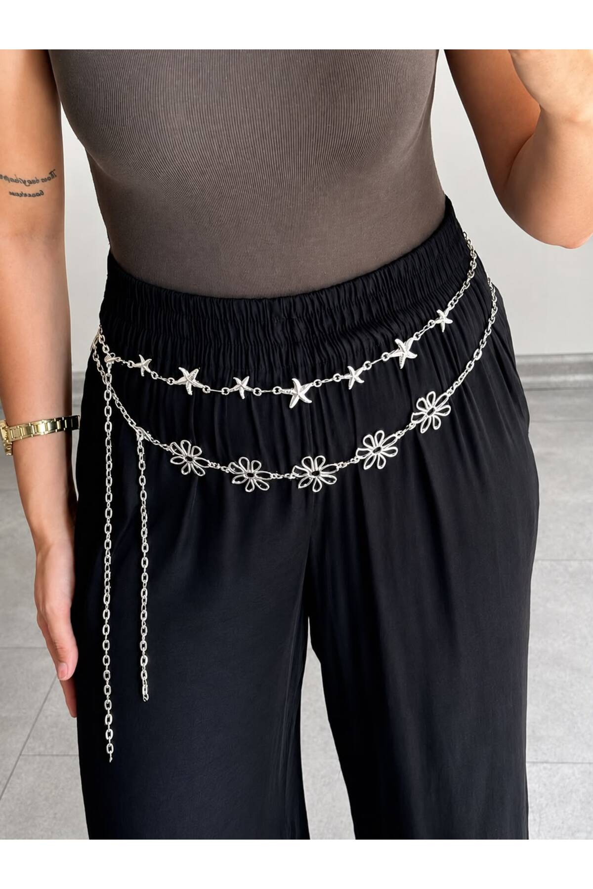 2-Piece STARFISH and FLOWER PATTERNED CHAIN