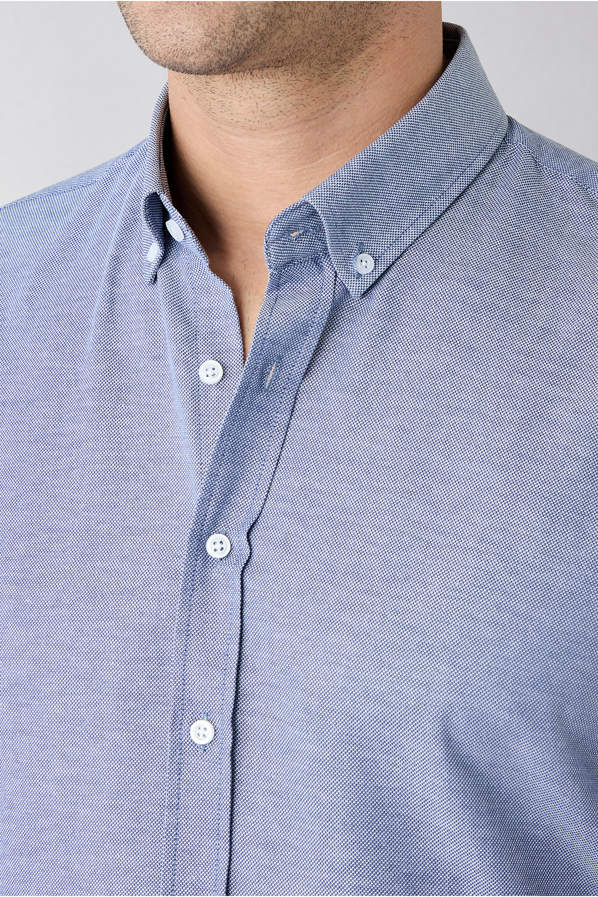 Kiğılı Uzun Kol Slim Fit Düğmeli Yaka Pamuklu Kolay Ütülenebilir 4 Mevsim Oxford Gömlek görsel 3