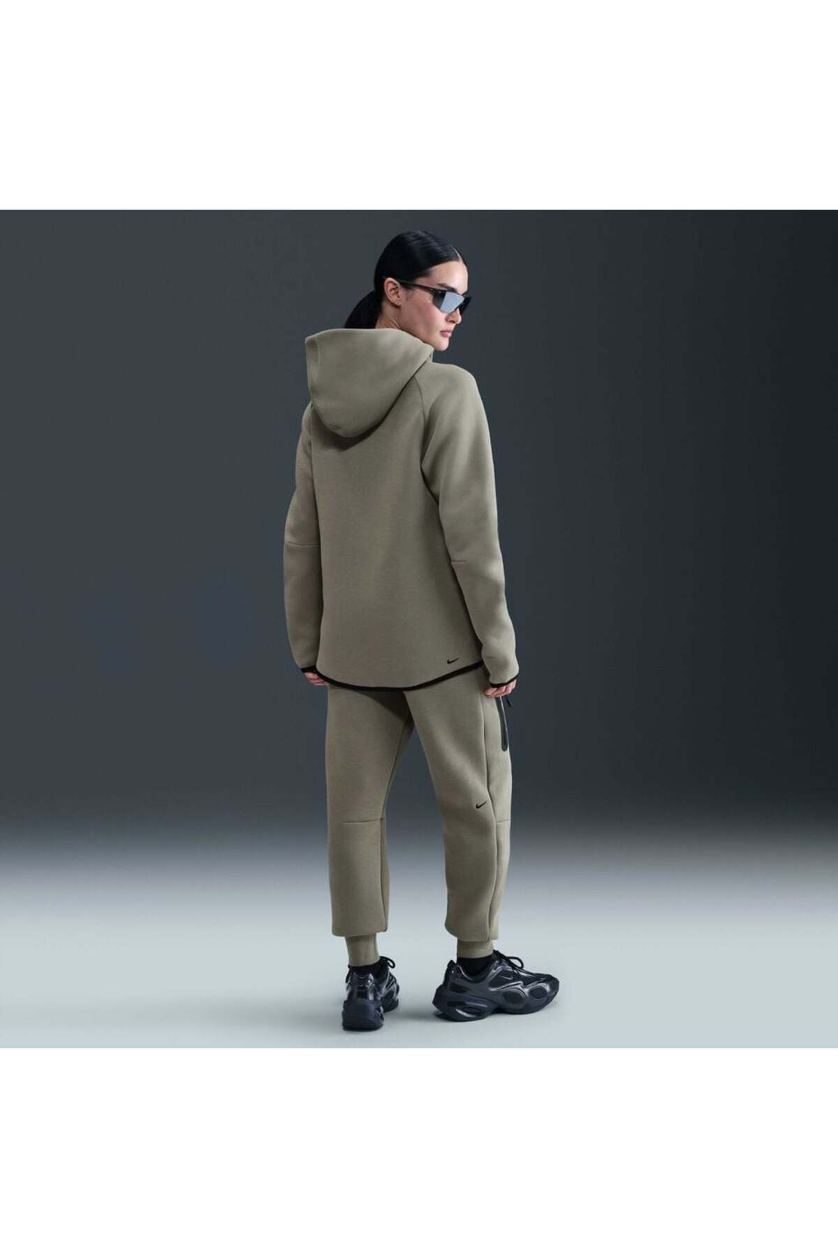 Nike Sportswear Tech Fleece Windrunner Full-Zip Kadın Yeşil Günlük