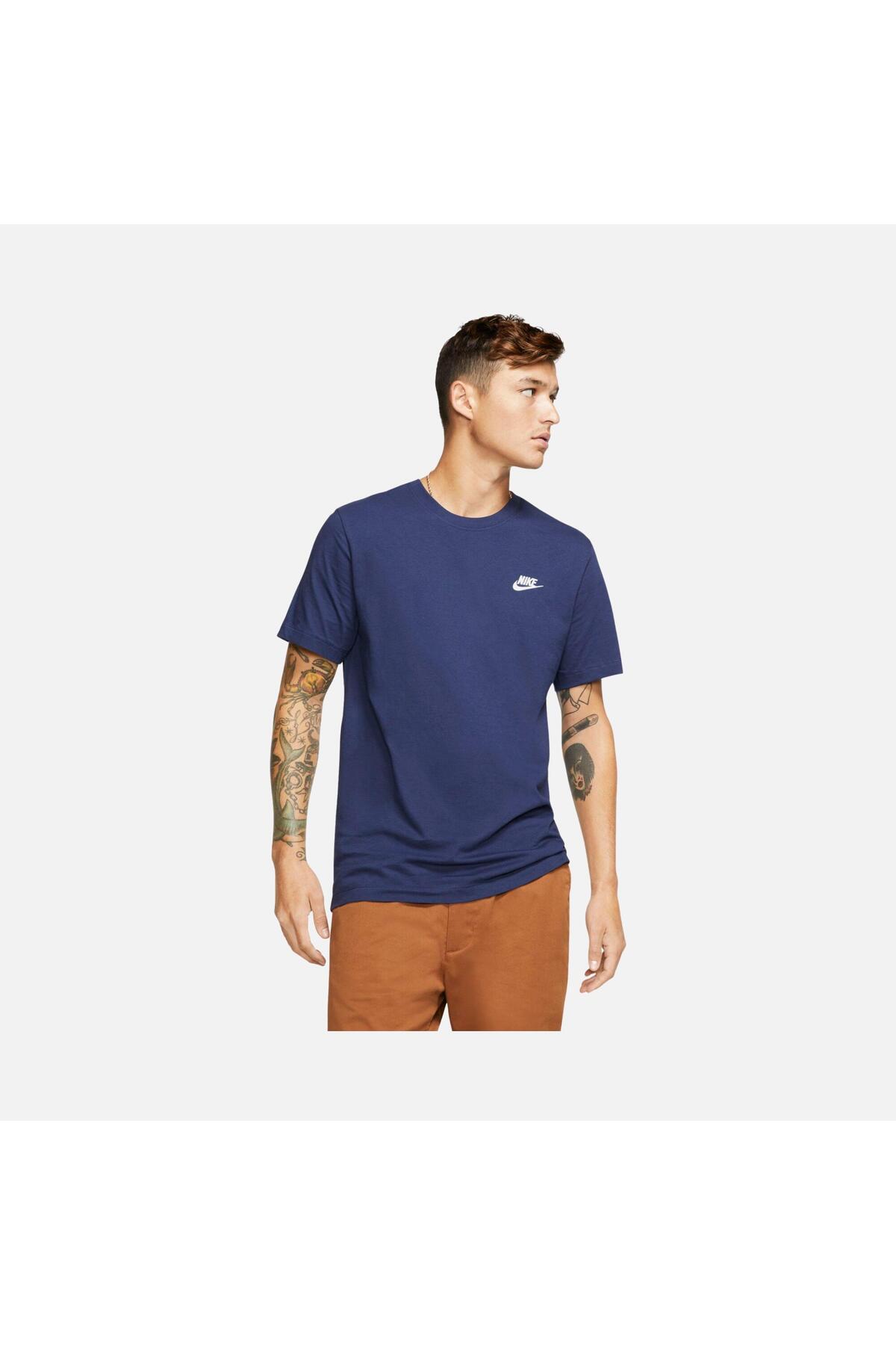 تیشرتمردانهNikeآبی