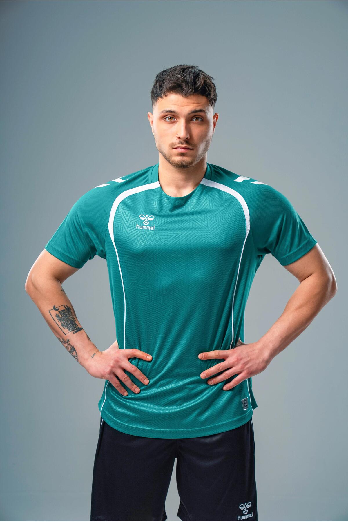 تی شرت ورزشی تارگت سبز هامل تی شرت ورزشی hummel