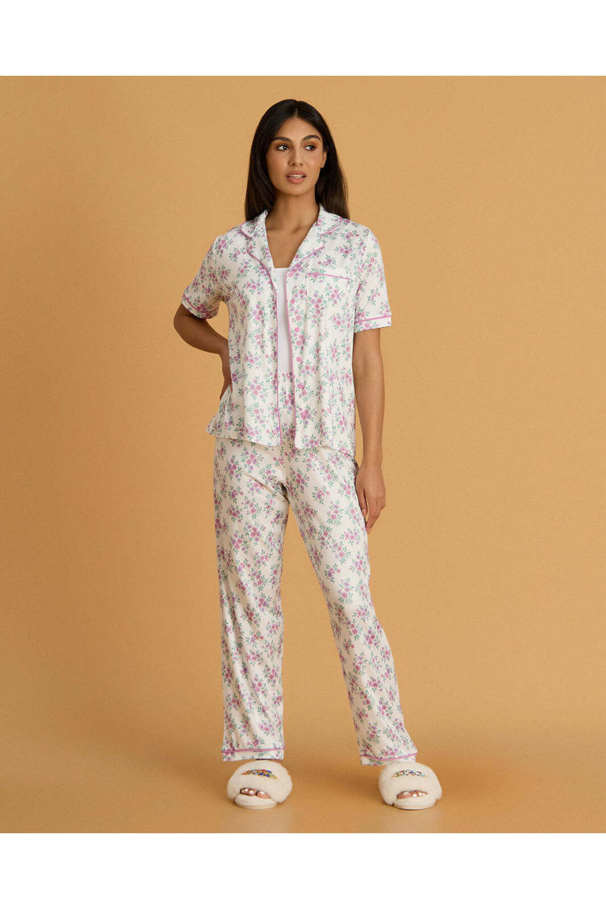 REDTAG Women White Printed Classic Pyjama Set
