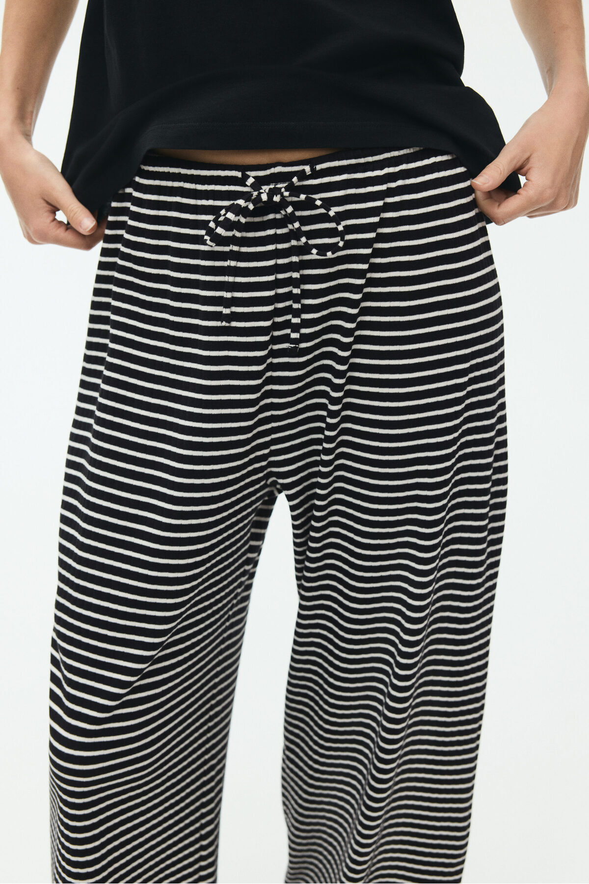 H&M Ribanalı ve Büzgü Bağlı Pantolon görsel 6