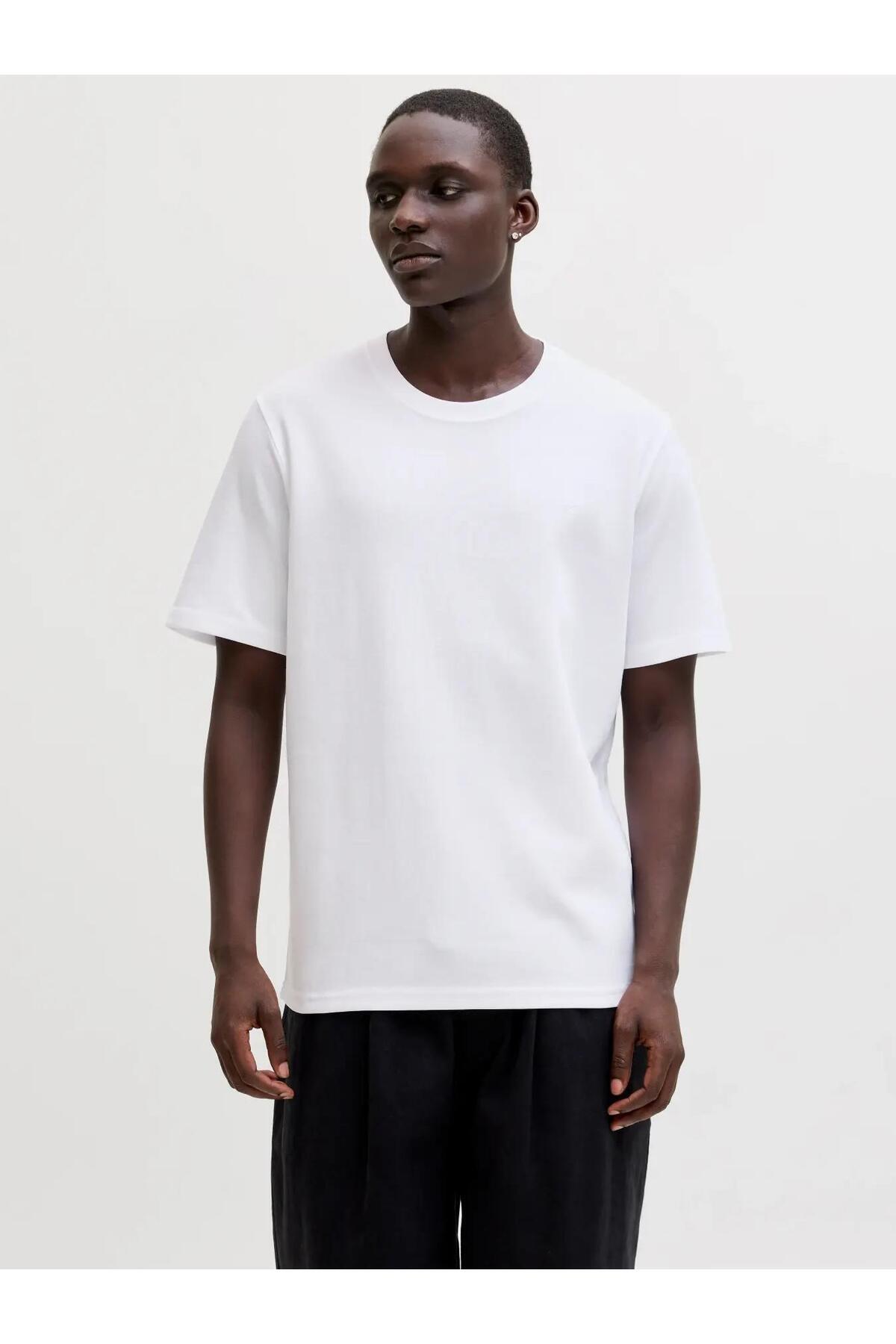 تی‌شرت مردانه جک جونز مدل Jprblaethan Ss Logo کد 12292340-01 جک اند جونز تی شرت Jack & Jones