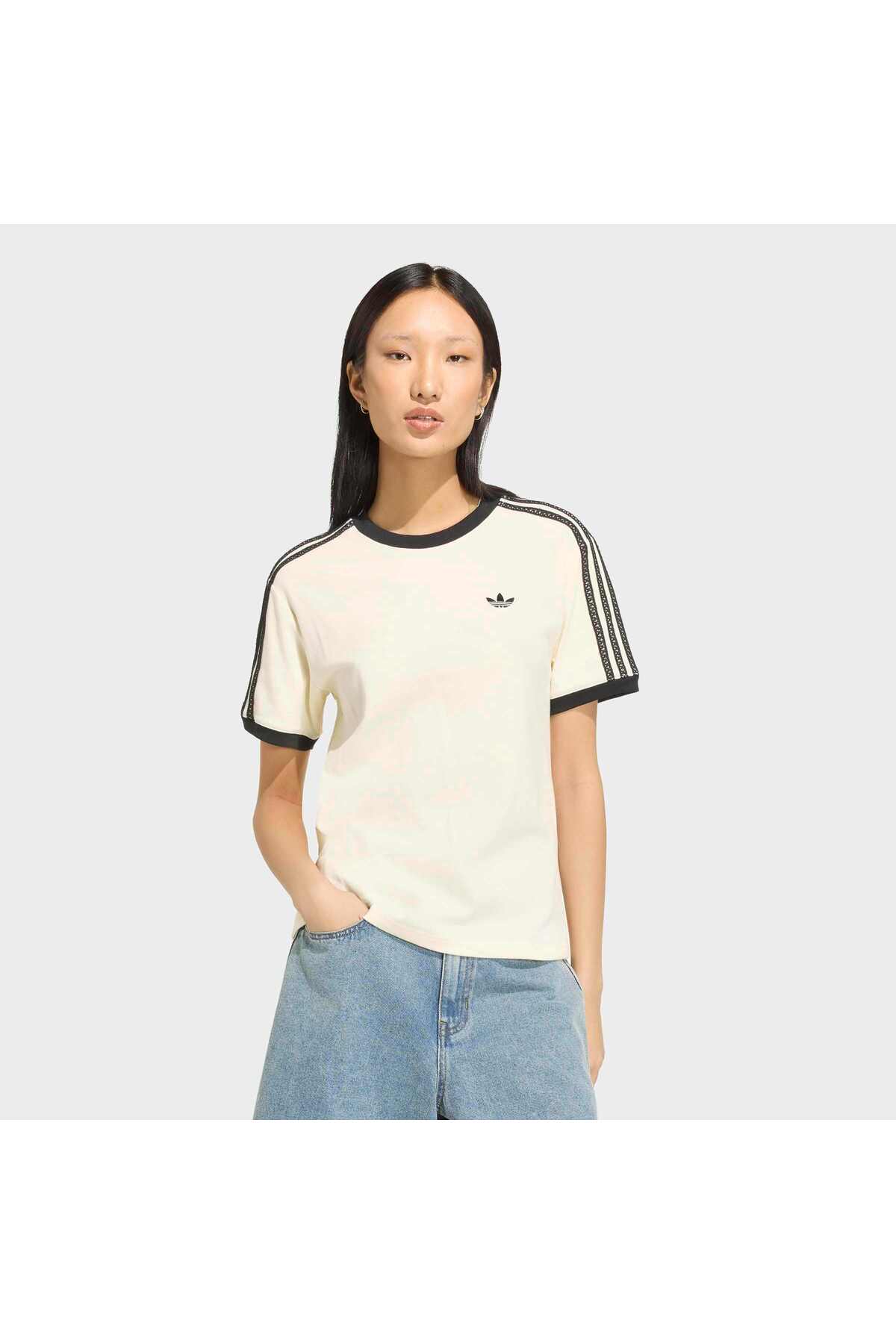 adidas 3 Stripes Tee Kadın Spor T-shirt KX1881