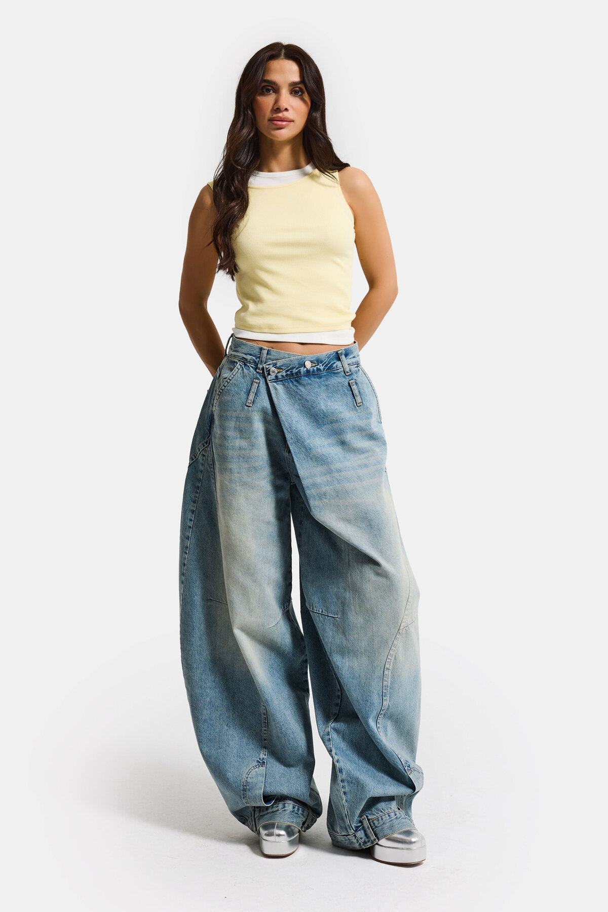 it's basic  Kadın Kot Rengi 4s6-32 Süper Baggy Fit Kemer Detaylı Özel Tasarım Denim Jean - Görsel 7