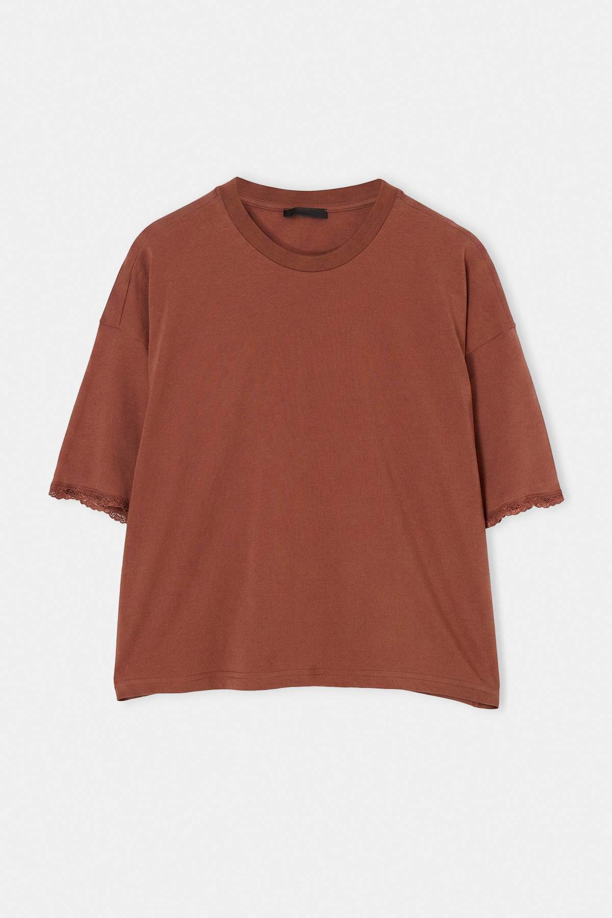 Trendyolmilla Kahverengi Düz Boxy Bisiklet Yaka Düşük Kol Kısa %100 Pamuk Örme T-Shirt TWOSS26TS00170