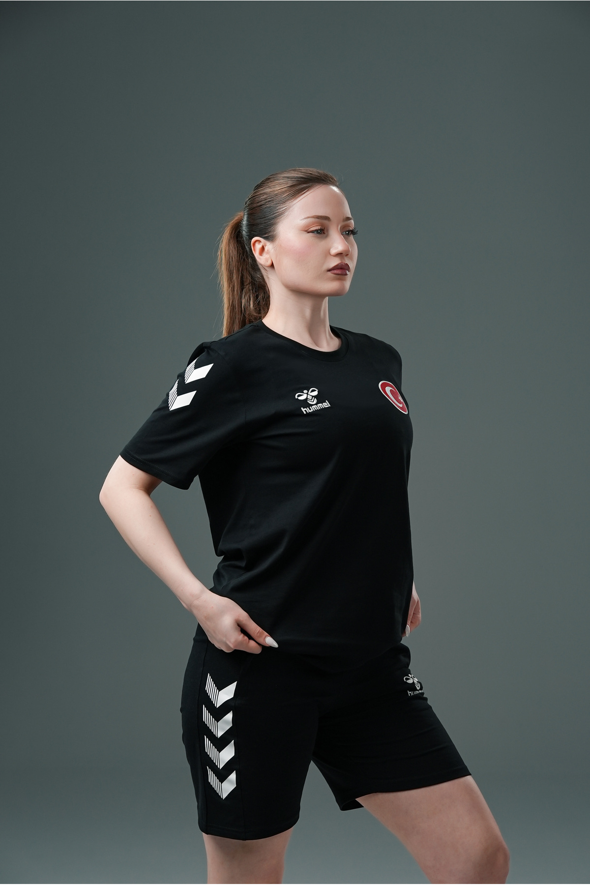 hummel Milli Takım Antrenman Tişört Siyah - Armin görsel 4