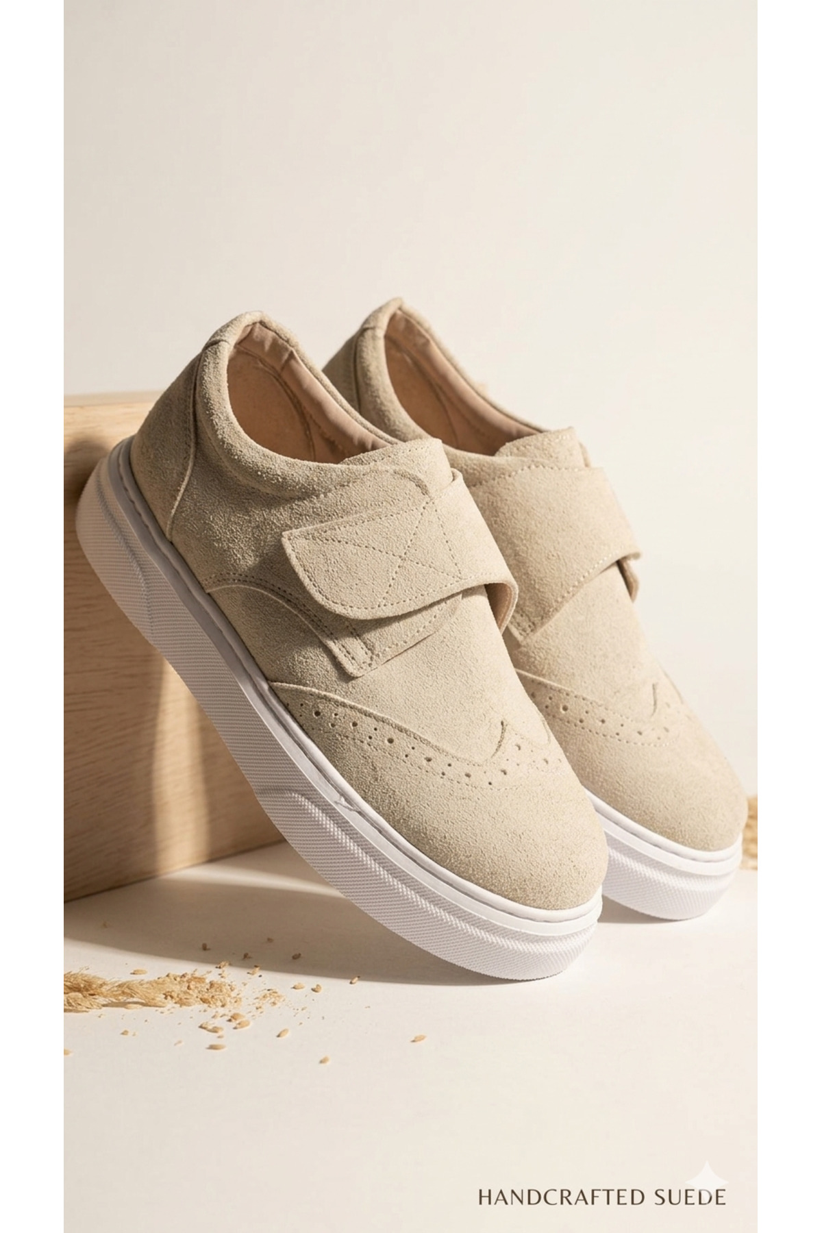 BOYS BEIGE SUEDE LIGHTWEIGHT AND STRETCH CASUAL CLASSIC SHOES