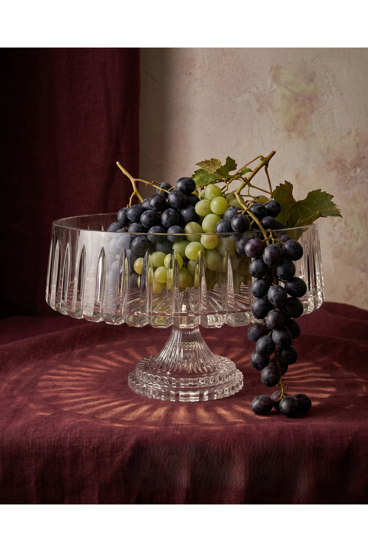 Crystal Decor Elegant Glass Presentation Bowl 28CM