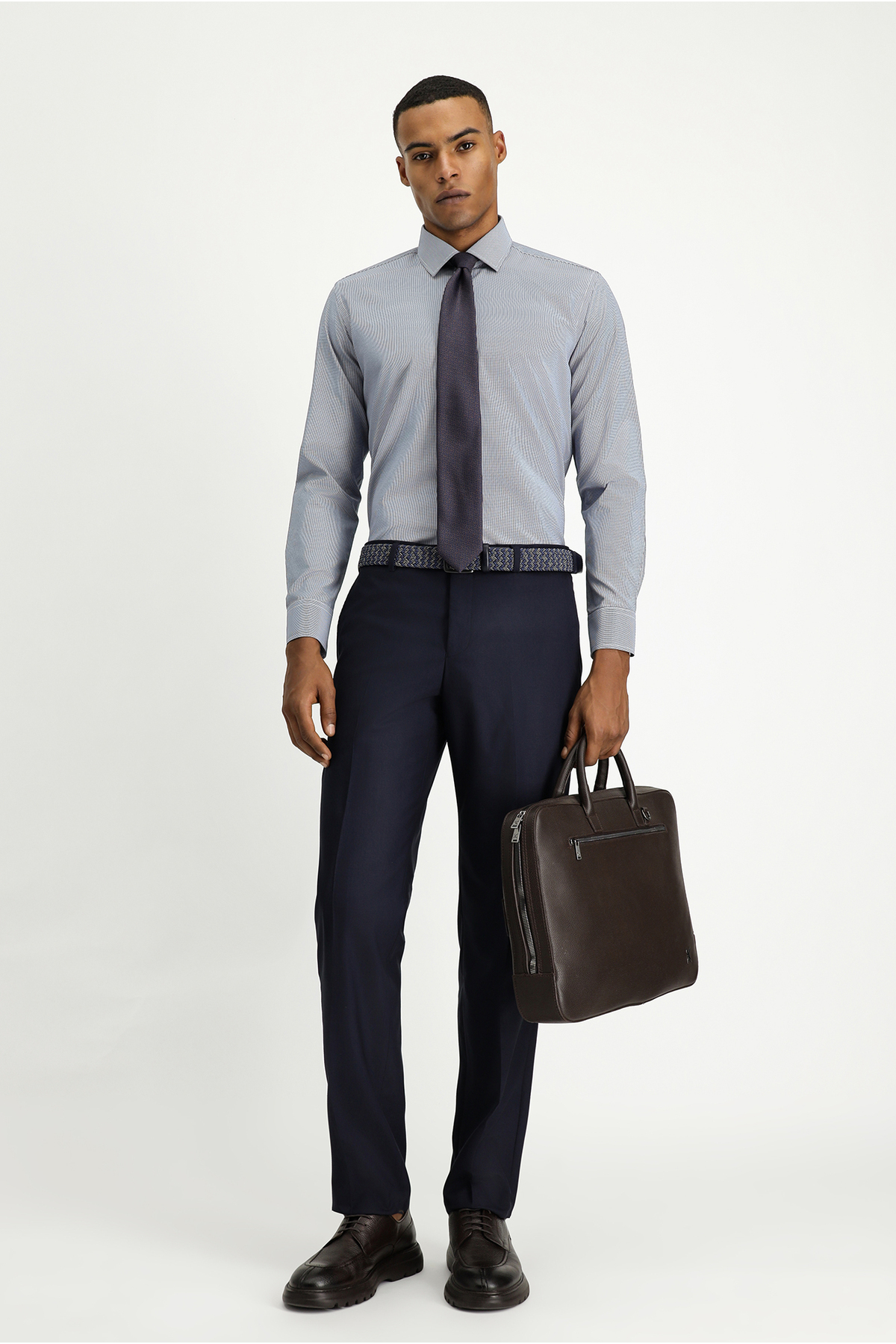 Kiğılı Uzun Kol Slim Fit Dar Kesim Klasik Desenli Pamuklu Kolay Ütülenebilir Gömlek görsel 2