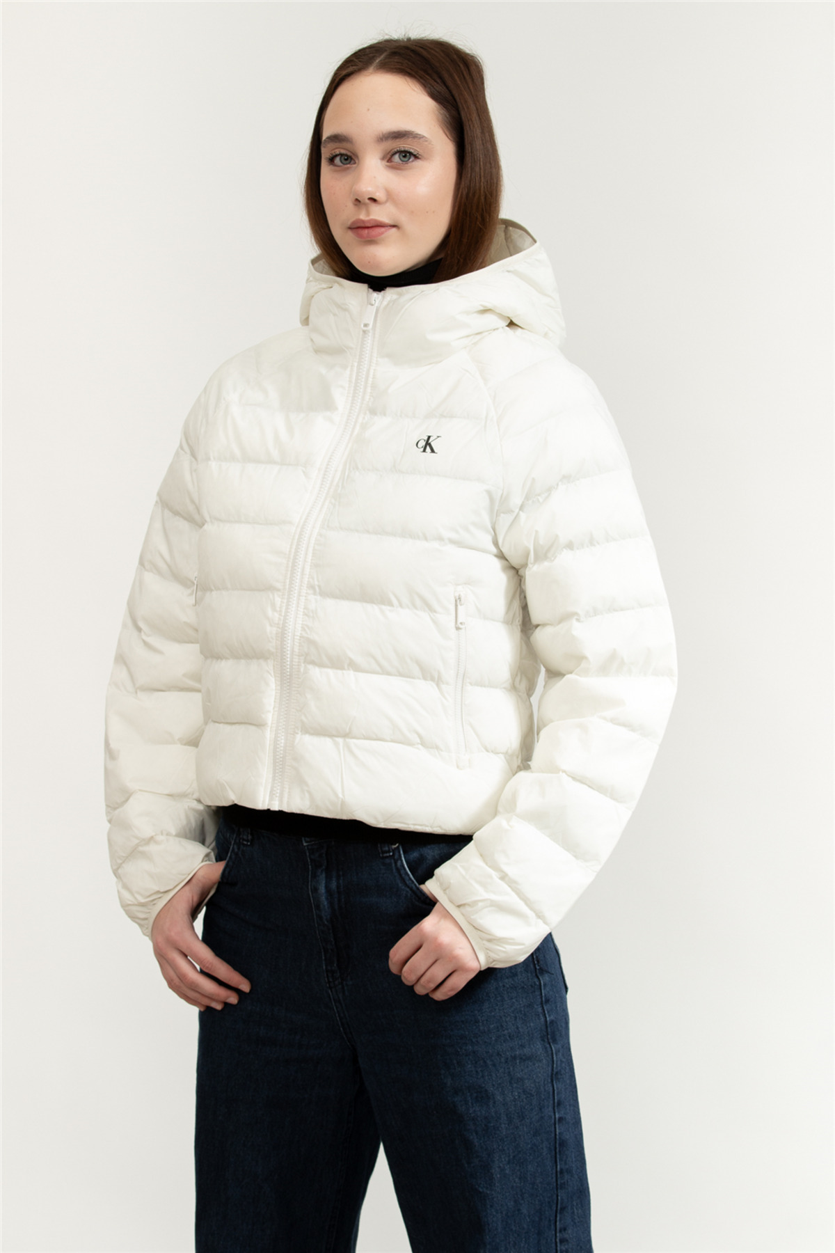 Calvin Klein Lightweight Quilted Jacket Packa Kadın Şişme Mont Beyaz görsel 2