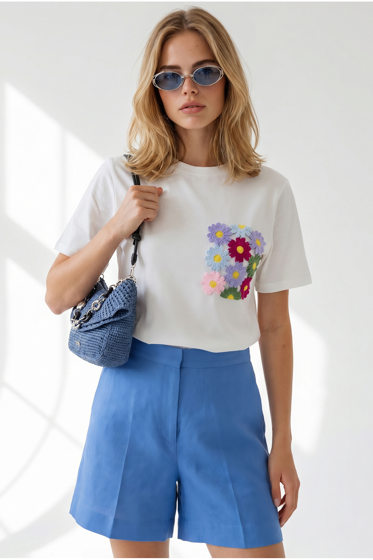Olalook Women's White Cotton T-Shirt with Pocket Detail Tsh-19001009