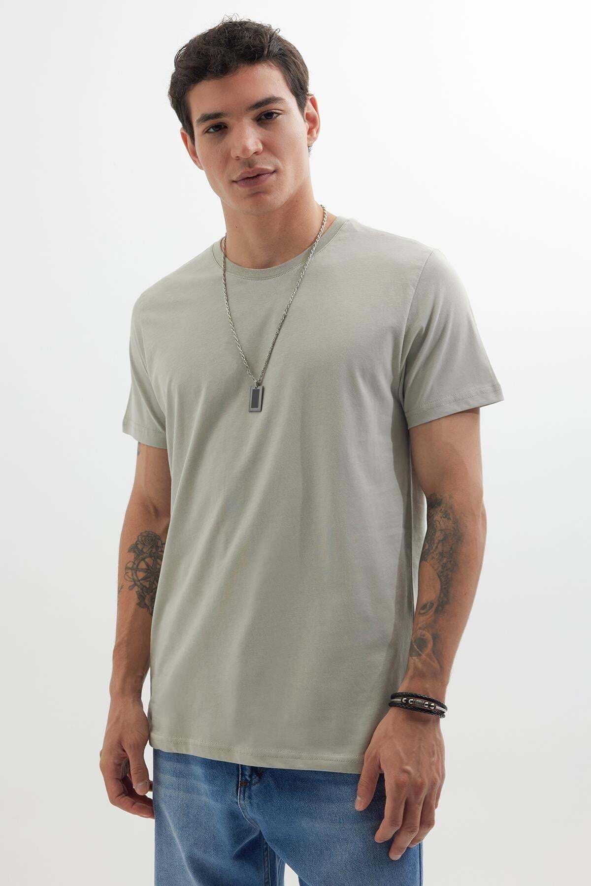 Tudors Unisex 5'li Paket Siyah-Gri-Lacivert-Beyaz-Yeşil Slim Fit Dar Kesim %100 Pamuk Bisiklet Yaka Tişört görsel 3
