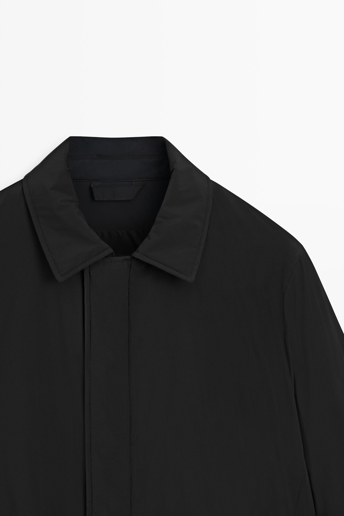 Massimo Dutti Teknik kumaş trençkot görsel 6