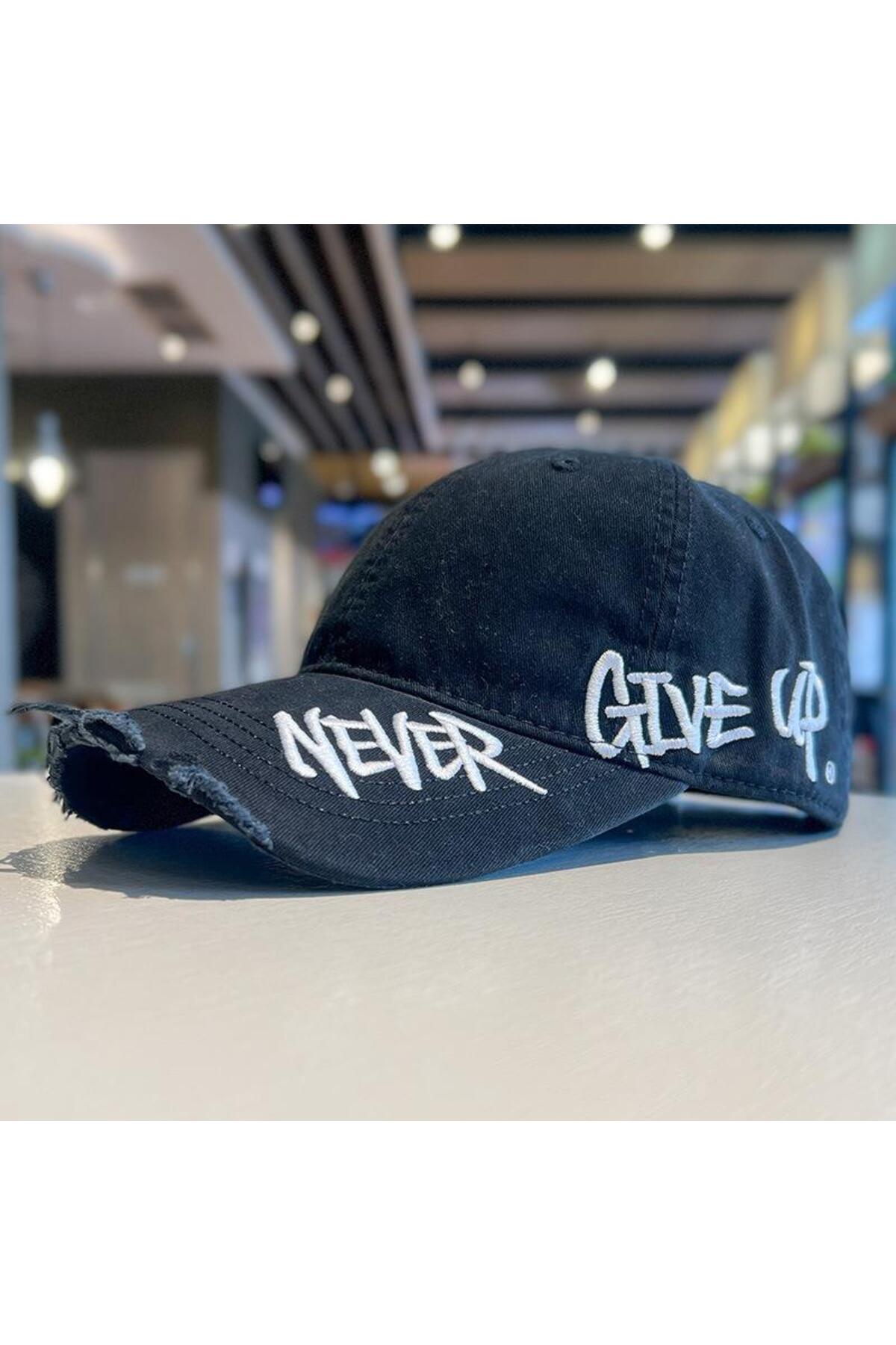 valkyrie Unisex Siyah Never Give Up Nakışlı Baseball Şapka