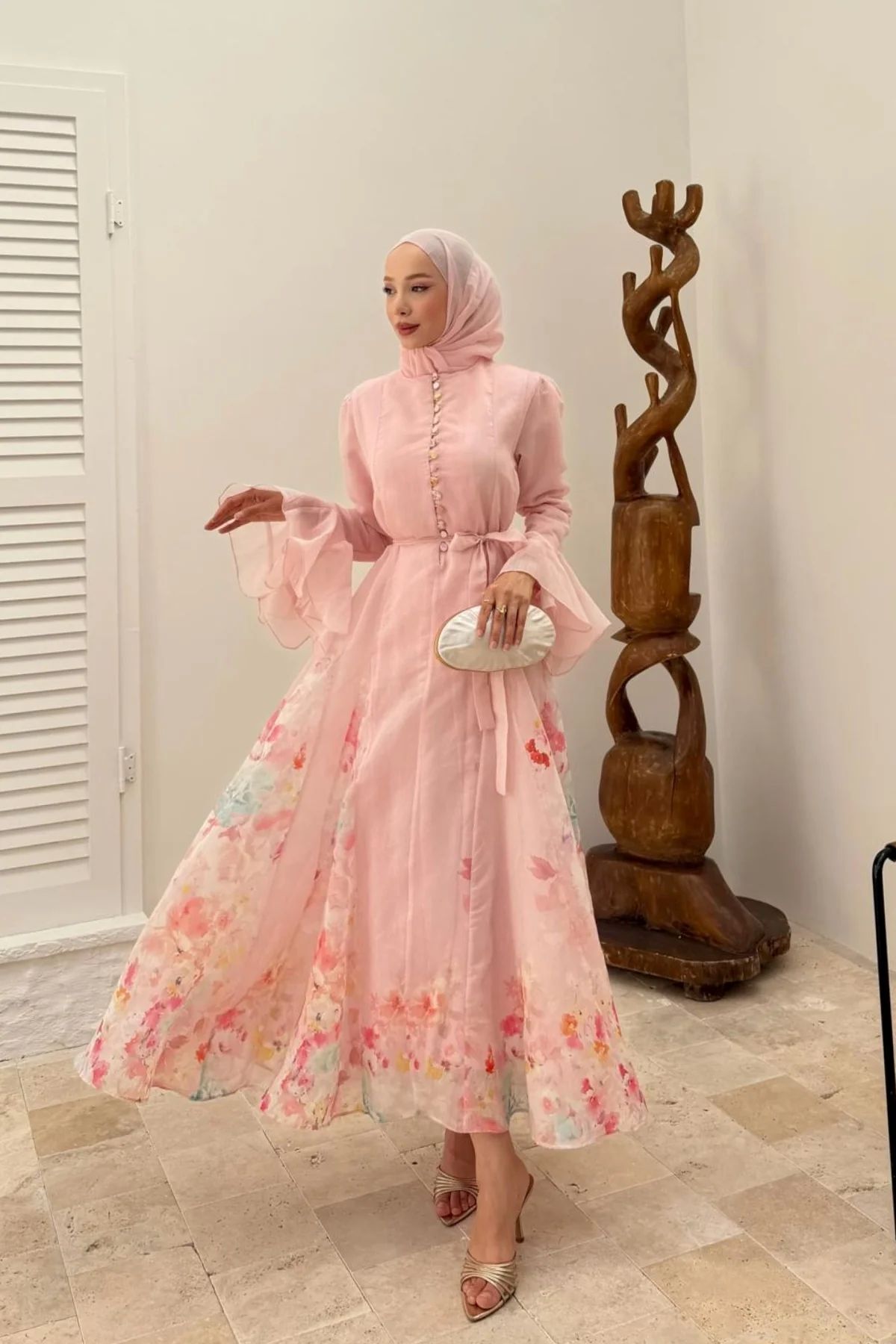 Gülşah collection Floral Patterned Buttoned Dress with Skirt Hem and Flounce Detail - Powder