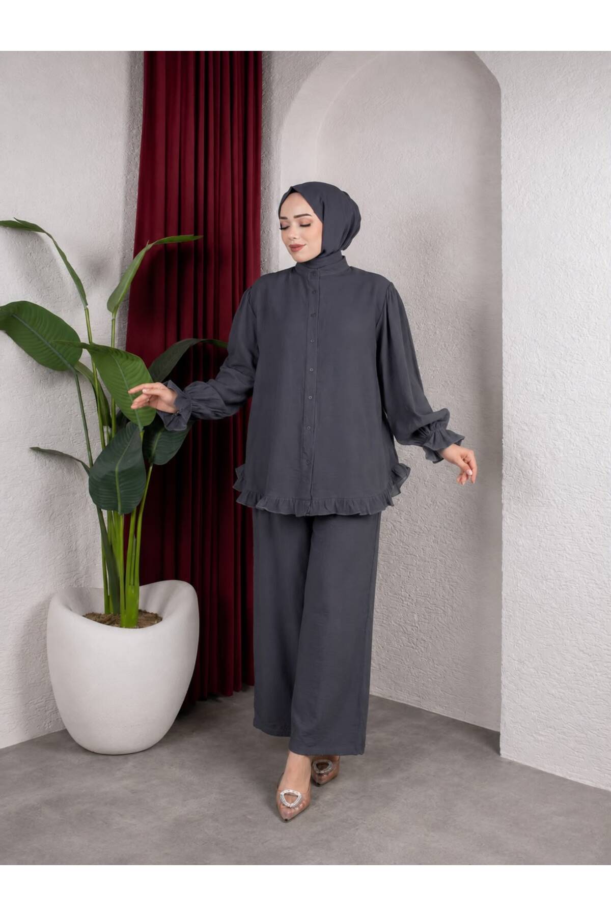 HİRA LİFE FASHİON Kadın Çilek Kumaş Dik Yaka Düğmeli Fırfır Detaylı Tesettür Tunik Pantolon İkili Takım görsel 6