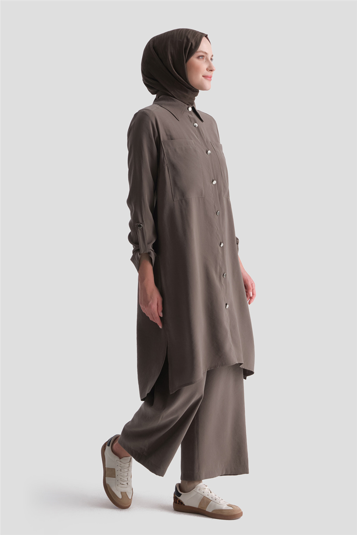 Armine Embroidery Detailed Suit Brown