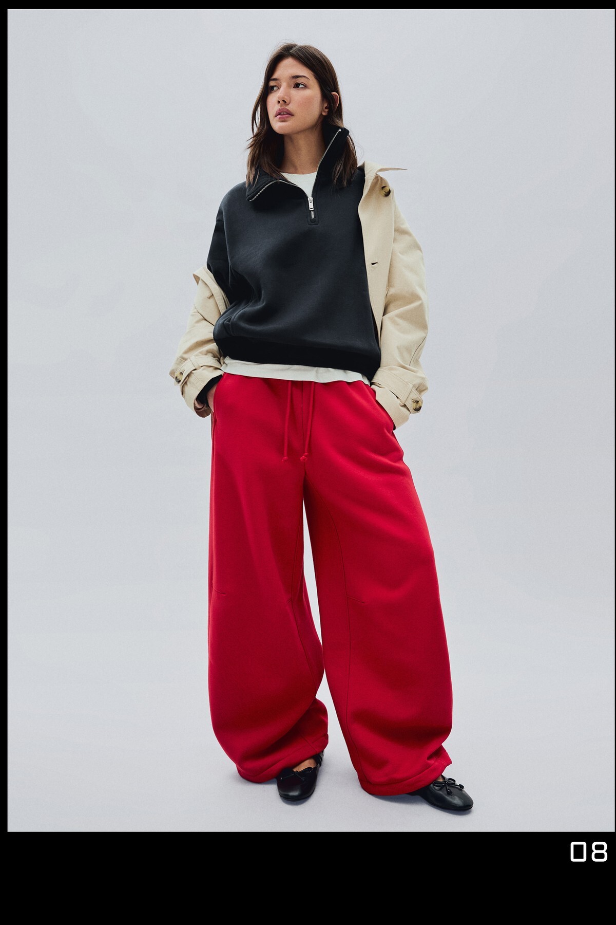 Bershka Dik yaka fermuarlı sweatshirt görsel 6