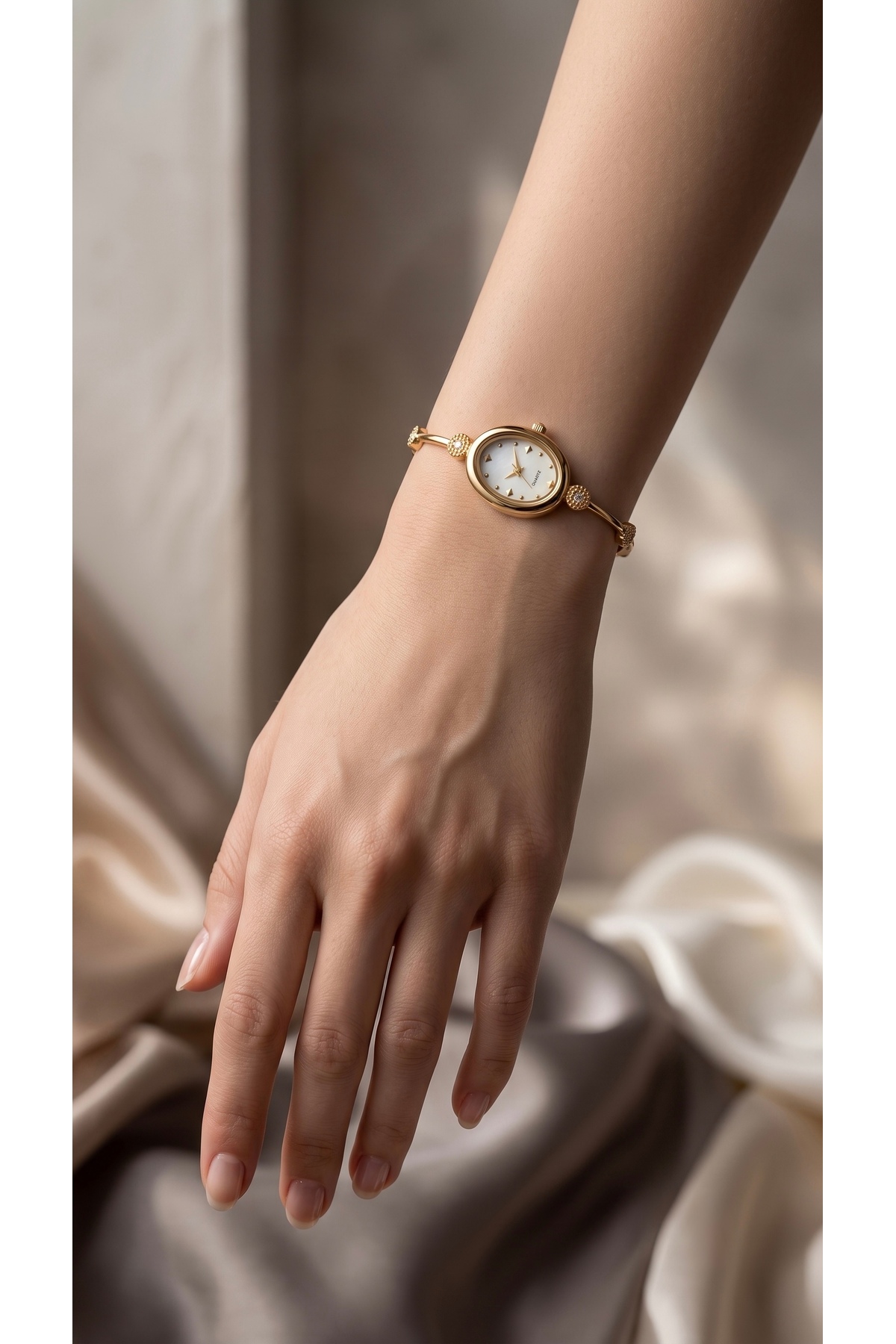 KLISHE Butik Kadın Çelik Saat Gold Renk Premium Tasarım Luxury Vintage Klasik Zarif Şık Old Money Kadın Kol Saati | Limited Edition 2026 görsel 6