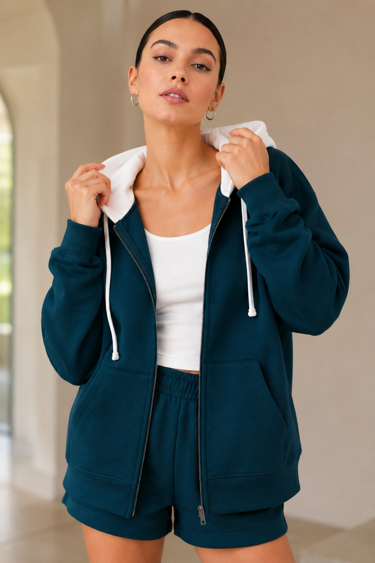 Kadın Oversize Kapüşonlu Hırka Ceket Tam Kapama Fermuarlı Kapüşonlu Hırka Kapüşon Rengi Farklı Kapüşonlu Ceket 2 İplik Kumaş — آبی MODAMINIMO-HRK-KDN-0002