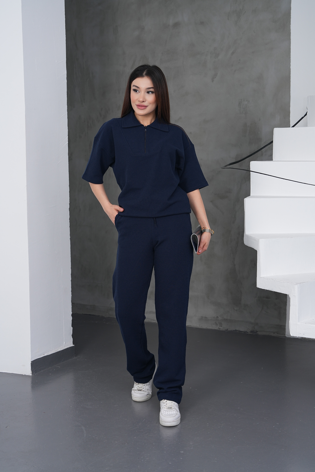 Women's Navy Blue Casual Cut Zippered Sweatshirt Pants Set