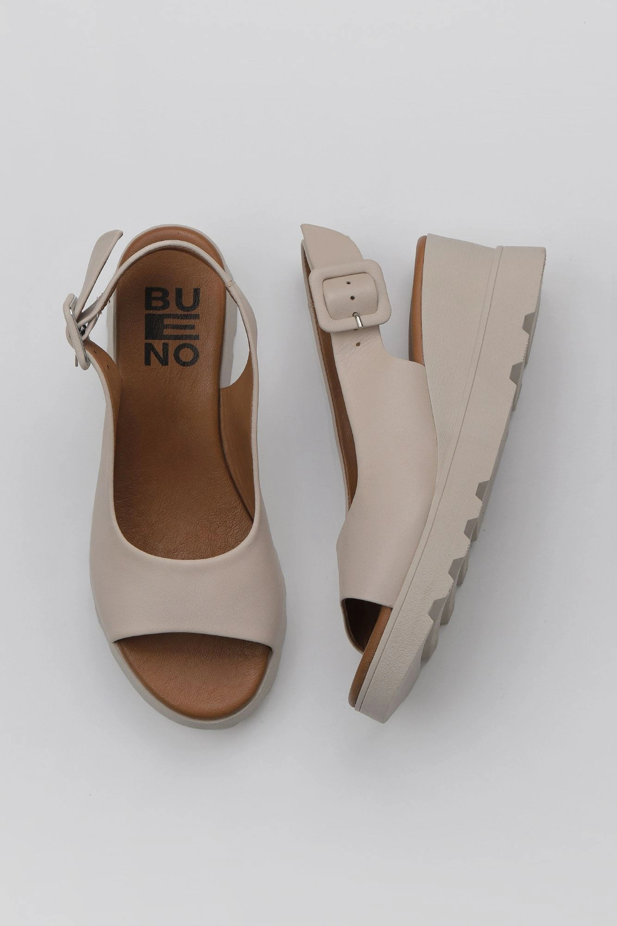Cream Leather Women's Padding Heel Sandals 01wy8600