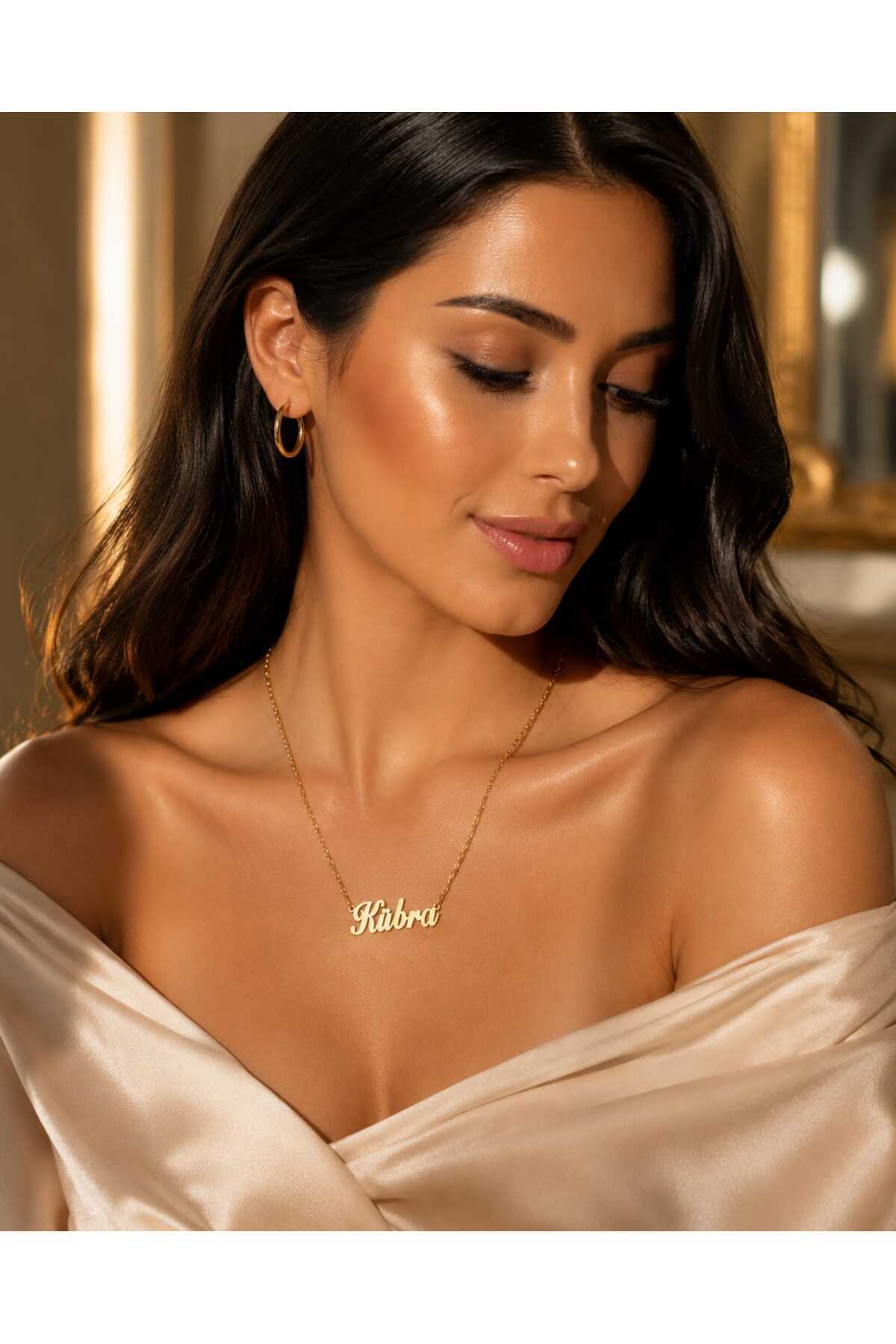 HIFA DIAMOND HANDMADE JEWELERY İsimli Kolye Kişiye özel üretilir İstediğiniz ismi satıcı soru Sor kısmından yazın görsel 2