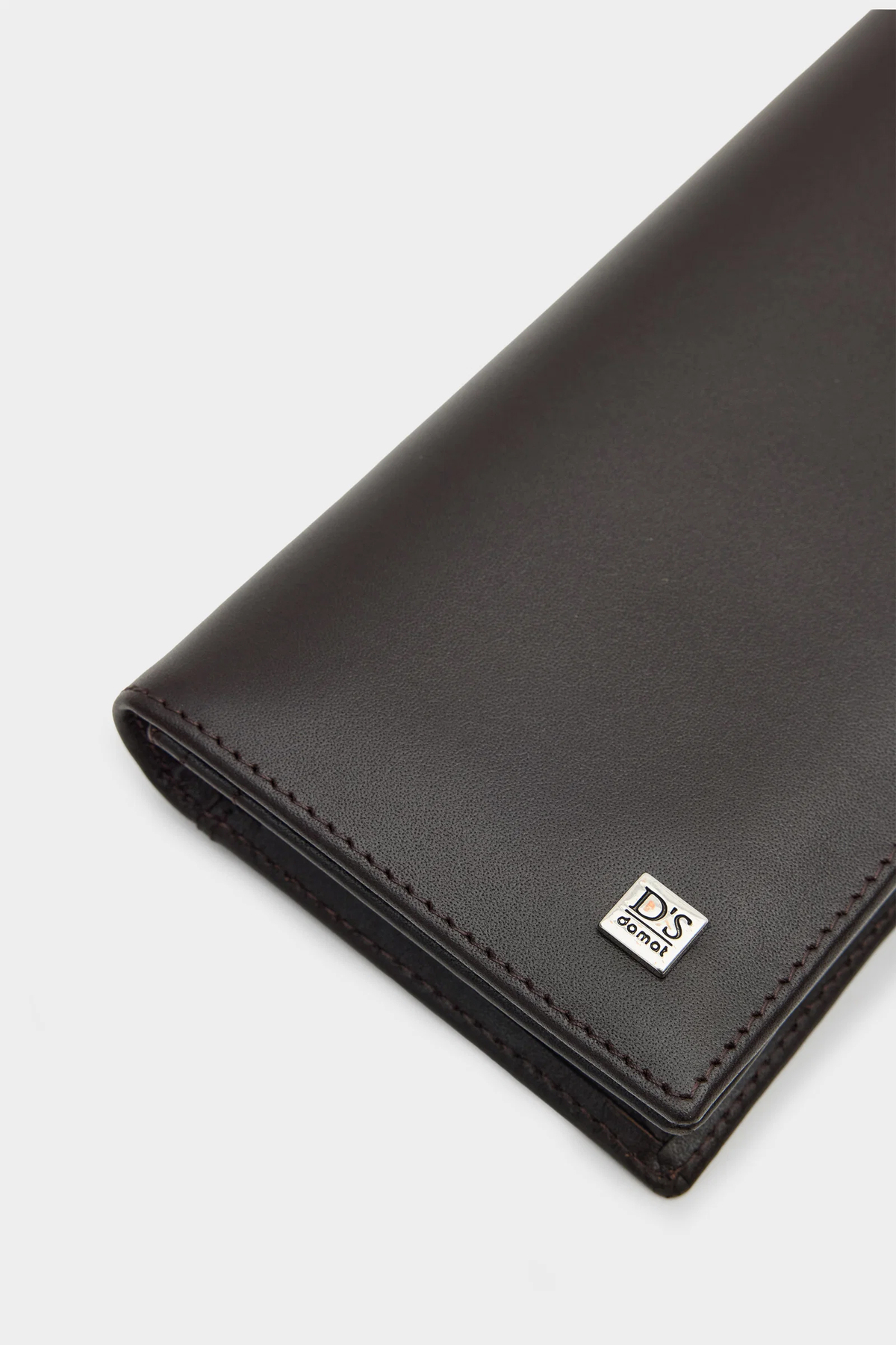 کیف پول بلند Ds Damat قهوه‌ای با بخش مخصوص تلفن از 100% چرم طبیعی