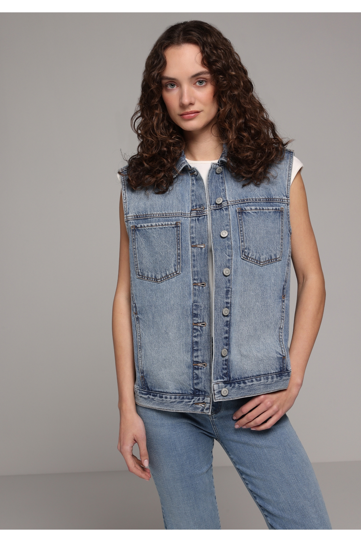 Oversize Fit Kadın Light İndigo Denim Yelek